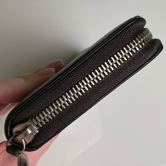 Gucci Diamante Leather Round Zipper
Long Wallet - Picture 5 of 9